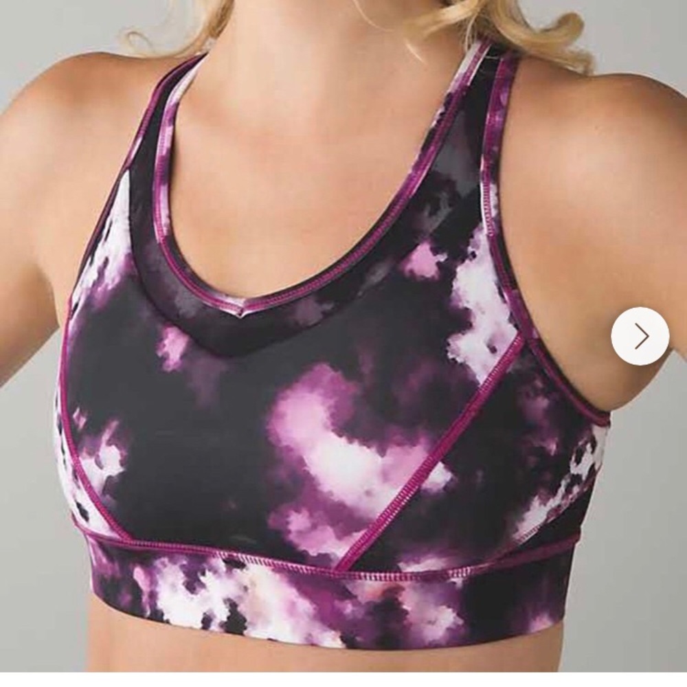 Lululemon women’s sports bra - Picture 6 of 16